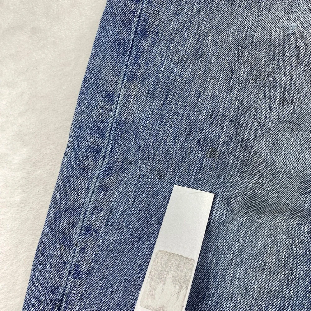 Levi's 550 Relaxed Fit‎ Jeans Faded Light Wash Denim Pants Mens W38 L29 - flaw